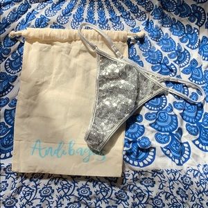 Andi Bagus bikini bottom